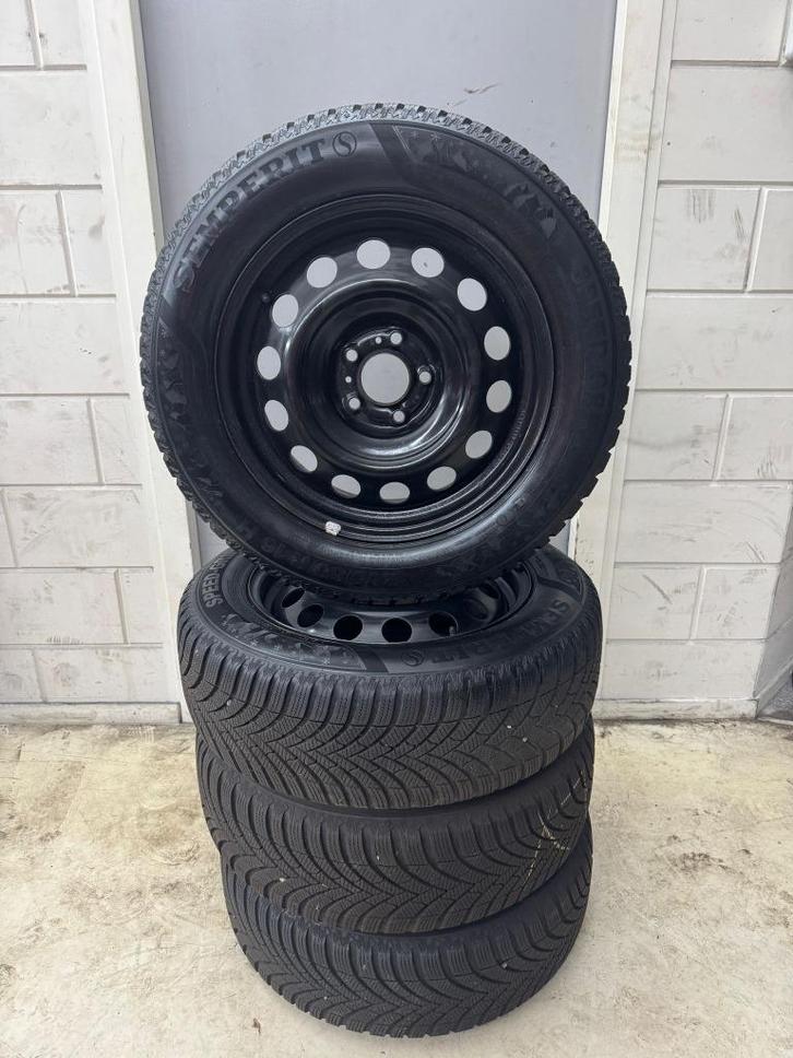 Winterbanden 205/60 R16 | > 7.5 mm profiel, Auto-onderdelen, Banden en Velgen, Band(en), Winterbanden, 16 inch, 205 mm, Personenwagen