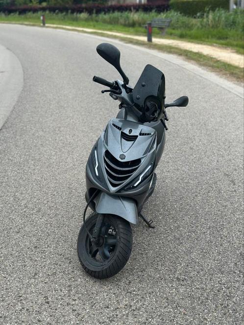 Zip 2000, Fietsen en Brommers, Scooters | Piaggio, Zo goed als nieuw, Zip, Ophalen