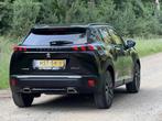 Peugeot 2008 1.2 PureTech GT-Line 18''inch, Voorwielaandrijving, Euro 6, 1199 cc, Leder en Stof