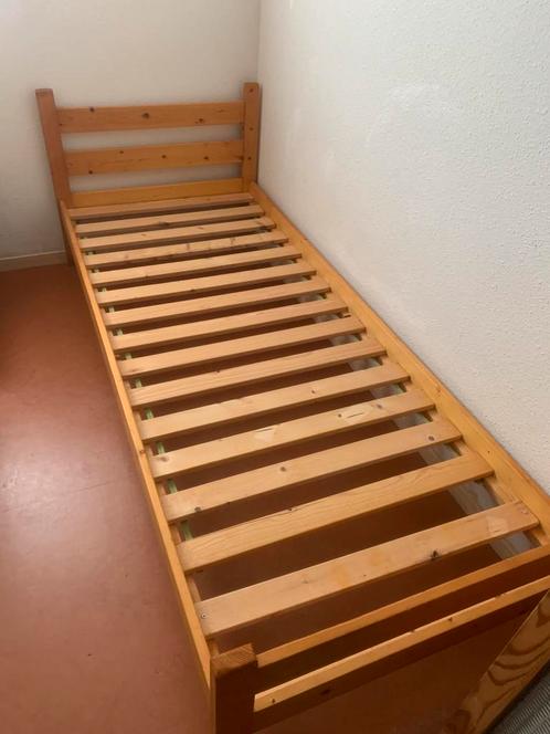 Ikea Houten bed 1-persoons 80 x 200 cm, Huis en Inrichting, Slaapkamer | Bedden, Gebruikt, Eenpersoons, 80 cm, 200 cm, Hout, Ophalen