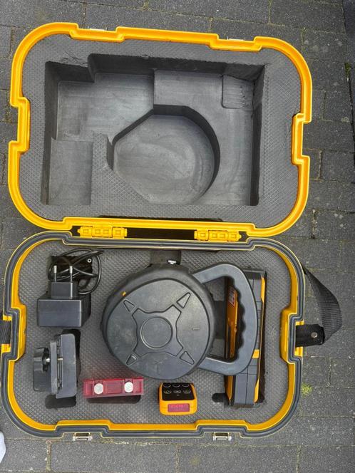 Lamigo Spin 205 rotatielaser met millimeter ontvanger, Doe-het-zelf en Verbouw, Gereedschap | Handgereedschap, Zo goed als nieuw