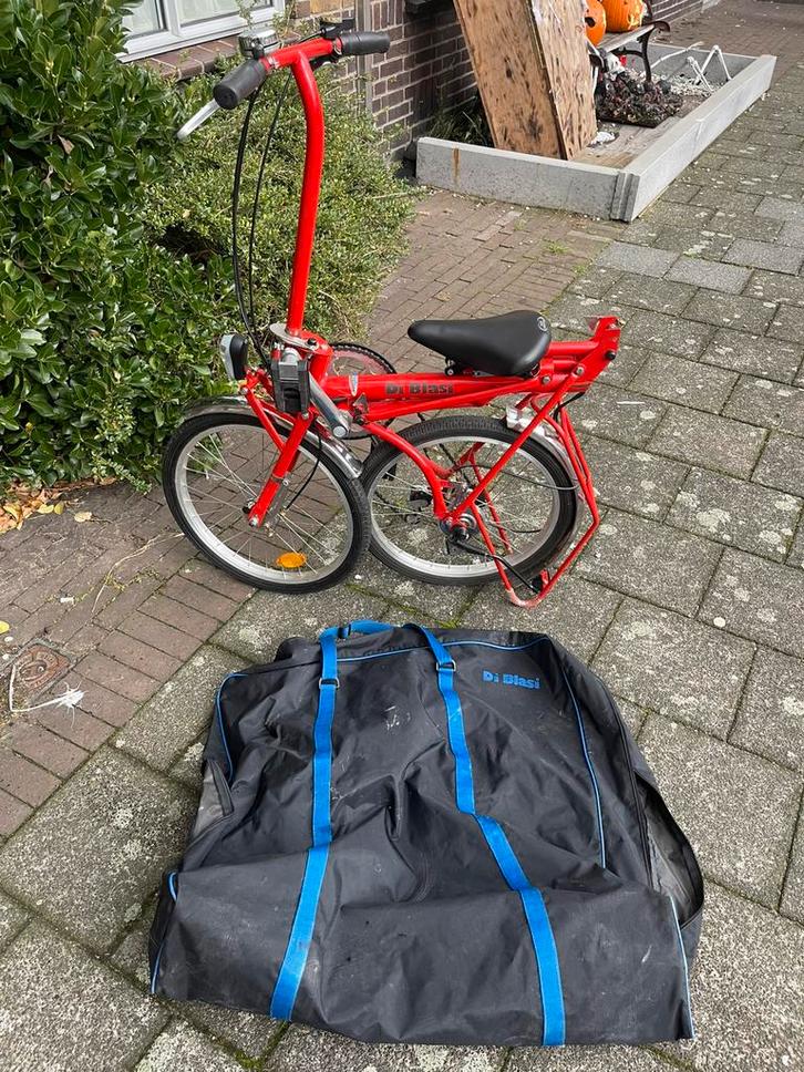 Di Blasi vouwfiets, Fietsen en Brommers, Fietsen | Vouwfietsen, Zo goed als nieuw, Versnellingen, Ophalen