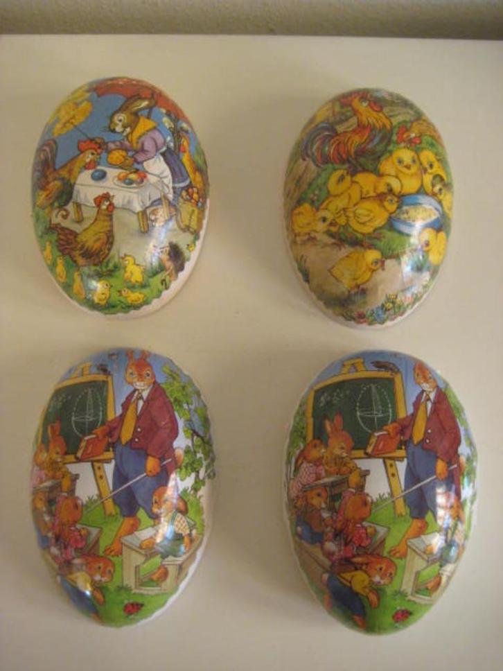 Vintage paaseieren candy containers netjes voor paaseitjes, Diversen, Pasen, Zo goed als nieuw, Ophalen of Verzenden