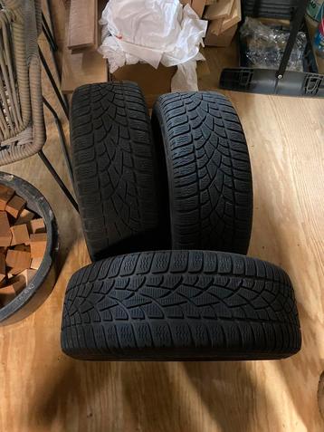 Dunlop set van 4 winterbanden  beschikbaar voor biedingen