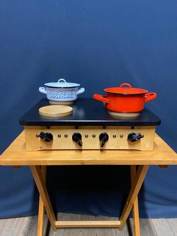 Houten tafel kookstel Kind beschikbaar voor biedingen
