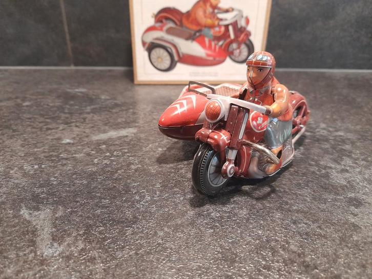 Blikken speelgoed motorfiets met zijspan, Antiek en Kunst, Antiek | Speelgoed, Ophalen of Verzenden