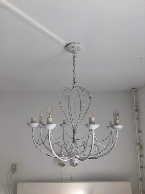 Brocante witte kroonluchter groot, Huis en Inrichting, Lampen | Kroonluchters, Gebruikt, Ophalen