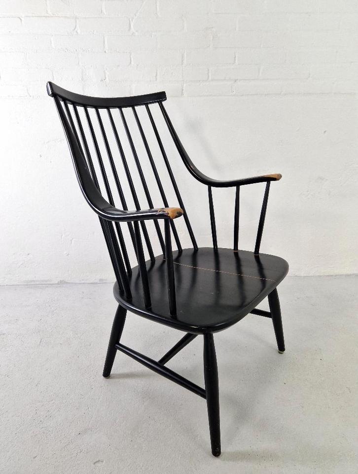 Lena Larsson Grandessa spijlenstoel voor Nesto, Huis en Inrichting, Fauteuils, Gebruikt, Hout, 50 tot 75 cm, Minder dan 75 cm