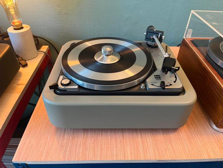 Dual 1019 in mintgroene plint, Audio, Tv en Foto, Platenspelers, Dual, Ophalen