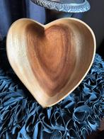 Houten schaal. Hartvorm🧡🤎🧡🤎 accacia, Ophalen of Verzenden