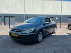 Peugeot 307 2.0 16V CC 2004 Grijs, Voorwielaandrijving, 4 cilinders, Cabriolet, 4 stoelen