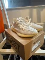 Adidas Yeezy Boost 350 v2 Bone 43 1/3, Ophalen of Verzenden, Zo goed als nieuw, Wit