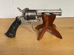 Fraaie Lefaucheux Penvuur Revolver 7 mm, Antiek en Kunst, Antiek | Overige Antiek, Ophalen of Verzenden