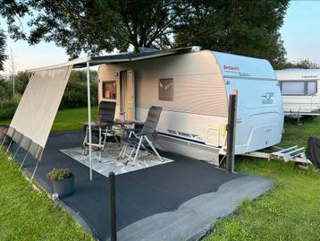 Mooie en complete Dethleffs 560 Beduin beschikbaar voor biedingen