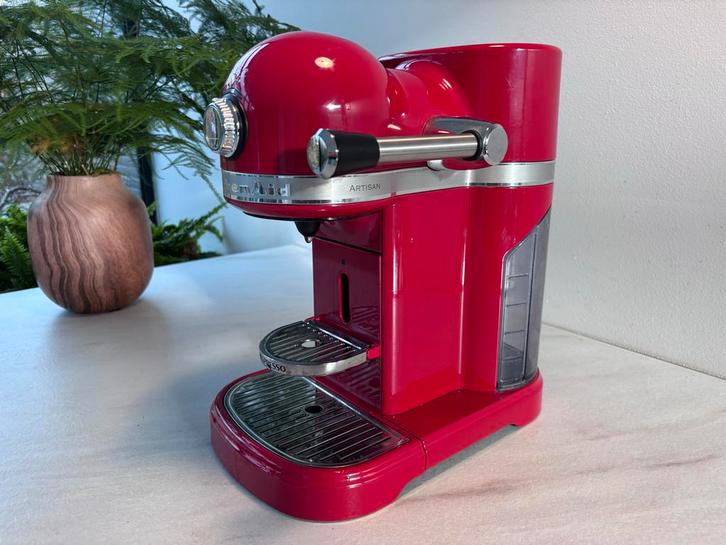 Artisan Nespresso machine, Witgoed en Apparatuur, Koffiezetapparaten, Gebruikt, Koffiemachine, Afneembaar waterreservoir, Ophalen