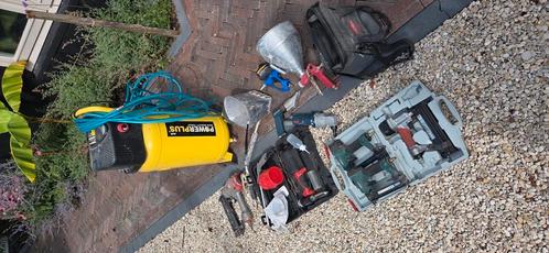Stanley 50 liter compressor met accessoires, Doe-het-zelf en Verbouw, Compressors, 6 tot 10 bar, 25 tot 100 liter, Ophalen