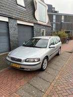Volvo 2001 Grijs, Auto's, Voorwielaandrijving, 1800 kg, Zwart, 1505 kg