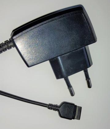 Telefoonoplader voor Samsung telefoons GT en SGH   beschikbaar voor biedingen