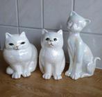 Vintage kattenbeeldjes parelmoer poezenbeeldjes kitsch, Gebruikt, Ophalen of Verzenden, Dier