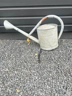 Oude zinken gieter, Ophalen