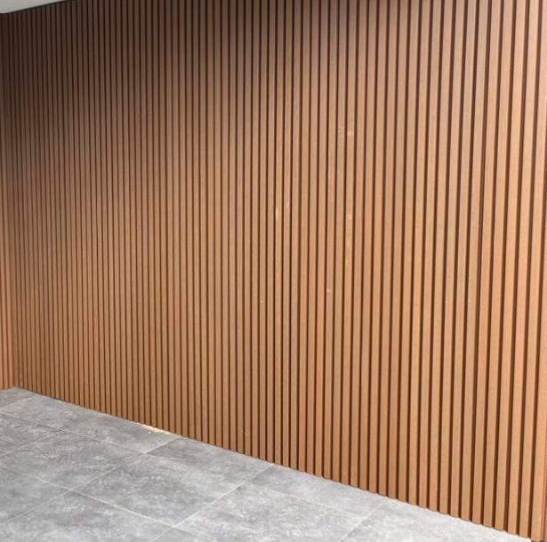 Stukken composiet wandpaneel., Doe-het-zelf en Verbouw, Platen en Panelen, Nieuw, Overige materialen, 50 tot 100 mm, Ophalen of Verzenden