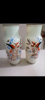 Uranium glas vazen, Verzenden