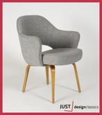 Knoll Saarinen Executive Arm Chair Grijs(voorraad:2), Zo goed als nieuw