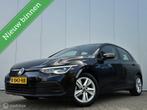VOLKSWAGEN GOLF 1.0 ETSI LIFE/MASSAGE/CAMERA/MEMORY/CARPLAY, Gebruikt, Euro 6, Zwart, Bedrijf