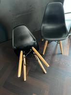 2 Kinderstoeltjes Zwart/Beuken, Ophalen, Gebruikt, Twee, Zwart