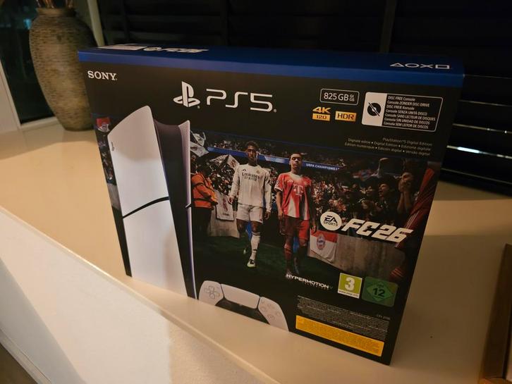 Playstation 5 digital incl FC 26 - Nieuw in doos!, Spelcomputers en Games, Spelcomputers | Sony PlayStation 5, Nieuw, Playstation 5 Digital