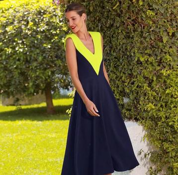 Cayma Closet unieke luxe jurk donkerblauw/limekleur M= 38 beschikbaar voor biedingen