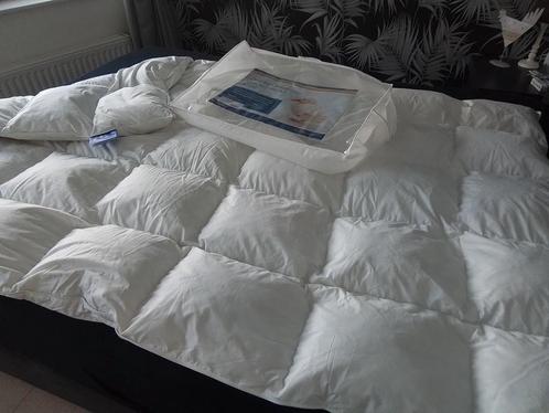 2 x donzen 1 persoonsdekbed Oostenrijks, Huis en Inrichting, Slaapkamer | Beddengoed, Nieuw, Deken of Dekbed, Eenpersoons, Wit