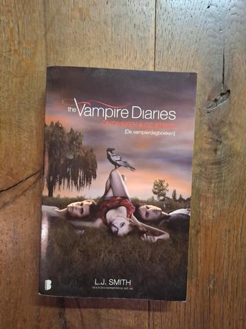 The Vampire Diaries - Ontwaken & De Strijd beschikbaar voor biedingen