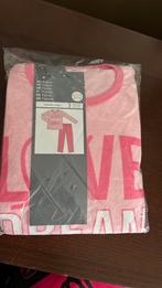 146 152 pyjama meisje nieuw badstof roze  in verpakking, Ophalen of Verzenden, Zo goed als nieuw, Meisje, Nacht- of Onderkleding
