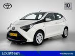 Toyota Aygo 1.0 VVT-i x-play limited | 1e Eigenaar | Dealer, Auto's, Toyota, Voorwielaandrijving, 12 maanden, Stof, Gebruikt