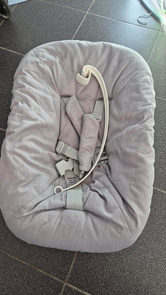 Stokke Tripp Trapp Newborn Set - ZGAN!, Kinderen en Baby's, Kinderstoelen, Zo goed als nieuw, Meegroeistoel, Gordel(s), Stoelverkleiner