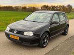 Volkswagen Golf 1.6 Trendline AUT APK 12-2026 Radio, Gebruikt, Beige, 4 cilinders, 1123 kg