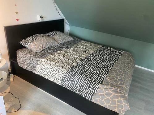 Zwart IKEA Bed 160cm met Opbergruimte, Huis en Inrichting, Slaapkamer | Bedden, Zo goed als nieuw, Tweepersoons, 160 cm, Hout