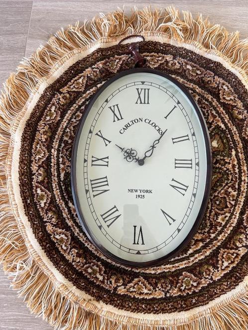 Carlton retro klok (loopt niet) gratis, Huis en Inrichting, Woonaccessoires | Klokken, Gebruikt, Wandklok, Analoog, Ophalen