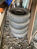4 x velgen met winterbanden Renault Traffic, Auto-onderdelen, Banden en Velgen, Ophalen, Velg(en), 16 inch, Winterbanden