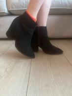 Hakjes, Ophalen of Verzenden