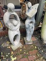 Te koop 2 betonnen beelden, Ophalen, Zo goed als nieuw