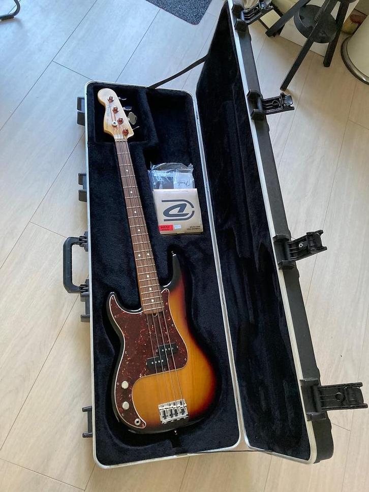 Fender Precision Bass USA - Linkshandig, Muziek en Instrumenten, Snaarinstrumenten | Gitaren | Bas, Zo goed als nieuw, Elektrisch