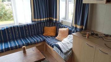 U bank voor chalet, caravan, overkapping of gewoon in huis, beschikbaar voor biedingen