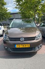 Volkswagen Touran 1.4 TSI 103KW Dsg7 Cross 2011 Bruin, Auto's, Volkswagen, 15 km/l, 74 €/maand, 4 cilinders, Bruin