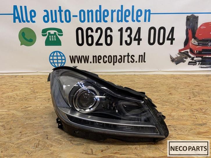 C KLASSE W204 FACELIFT XENON LED KOPLAMP RECHTS A2048204439, Auto-onderdelen, Verlichting, Mercedes-Benz, Gebruikt, Ophalen of Verzenden