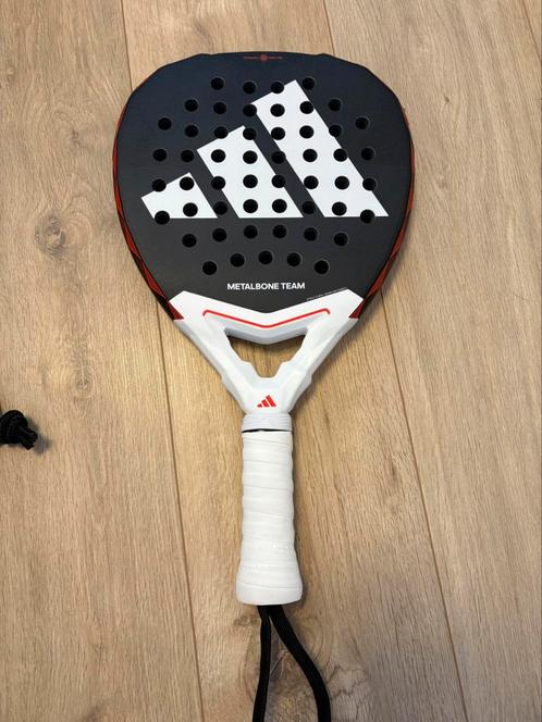 Padelracket Metalbone Team 3.4 2025 als nieuw, Sport en Fitness, Padel, Zo goed als nieuw, Padelracket, Ophalen of Verzenden