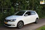Skoda Fabia 1.2 TSI Edition *Carplay *Stoelverwarming, Stof, Gebruikt, 4 cilinders, Wit