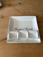 Fingerfood schaal met 3 bakjes, Keramiek, Ophalen of Verzenden, Effen, Schaal of Schalen