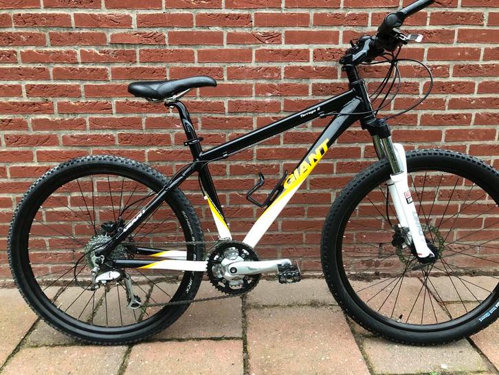 Giant Terrago 2- Zo goed als nieuw!, Fietsen en Brommers, Fietsen | Mountainbikes en ATB, Zo goed als nieuw, Heren, Giant, 45 tot 49 cm